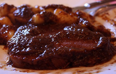 Kalfspoulet in rode wijn